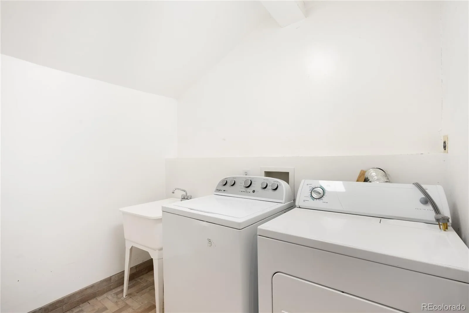 1304 S Hudson Street Denver CO 80222 | MLS #REC3204033 10092026202937 1600 24