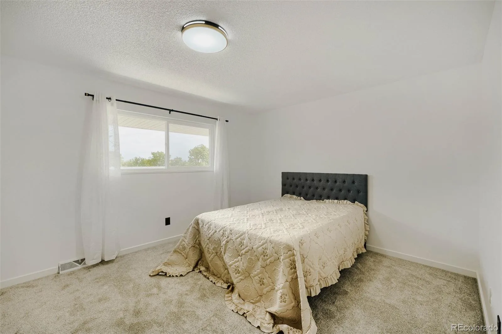 9047 E Mansfield Avenue Denver CO 80237 MLS #REC3204790 06052026064442 1600 14