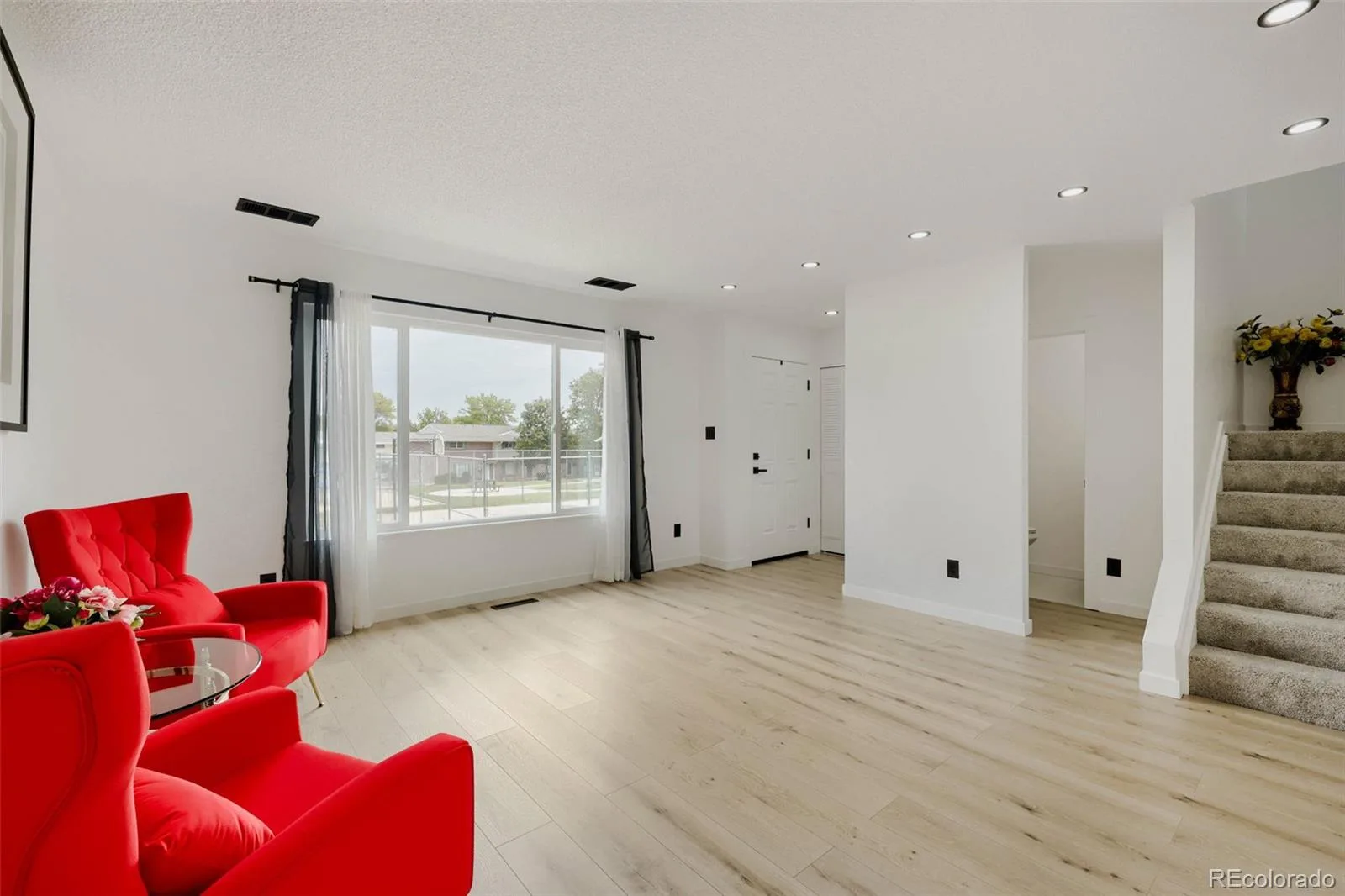 9047 E Mansfield Avenue Denver CO 80237 MLS #REC3204790 06052026064442 1600 4