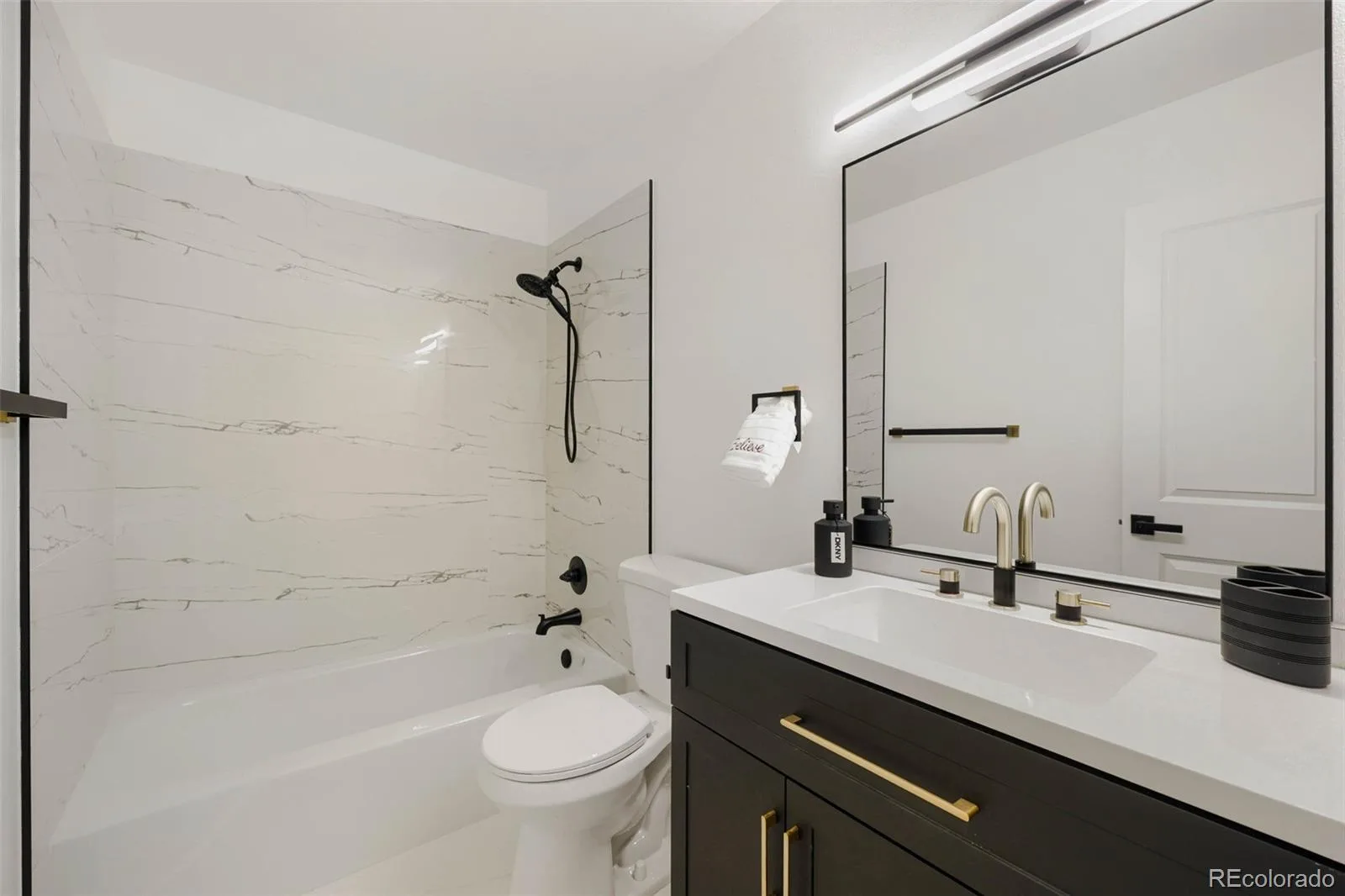 9047 E Mansfield Avenue Denver CO 80237 MLS #REC3204790 06052026064442 1600 6