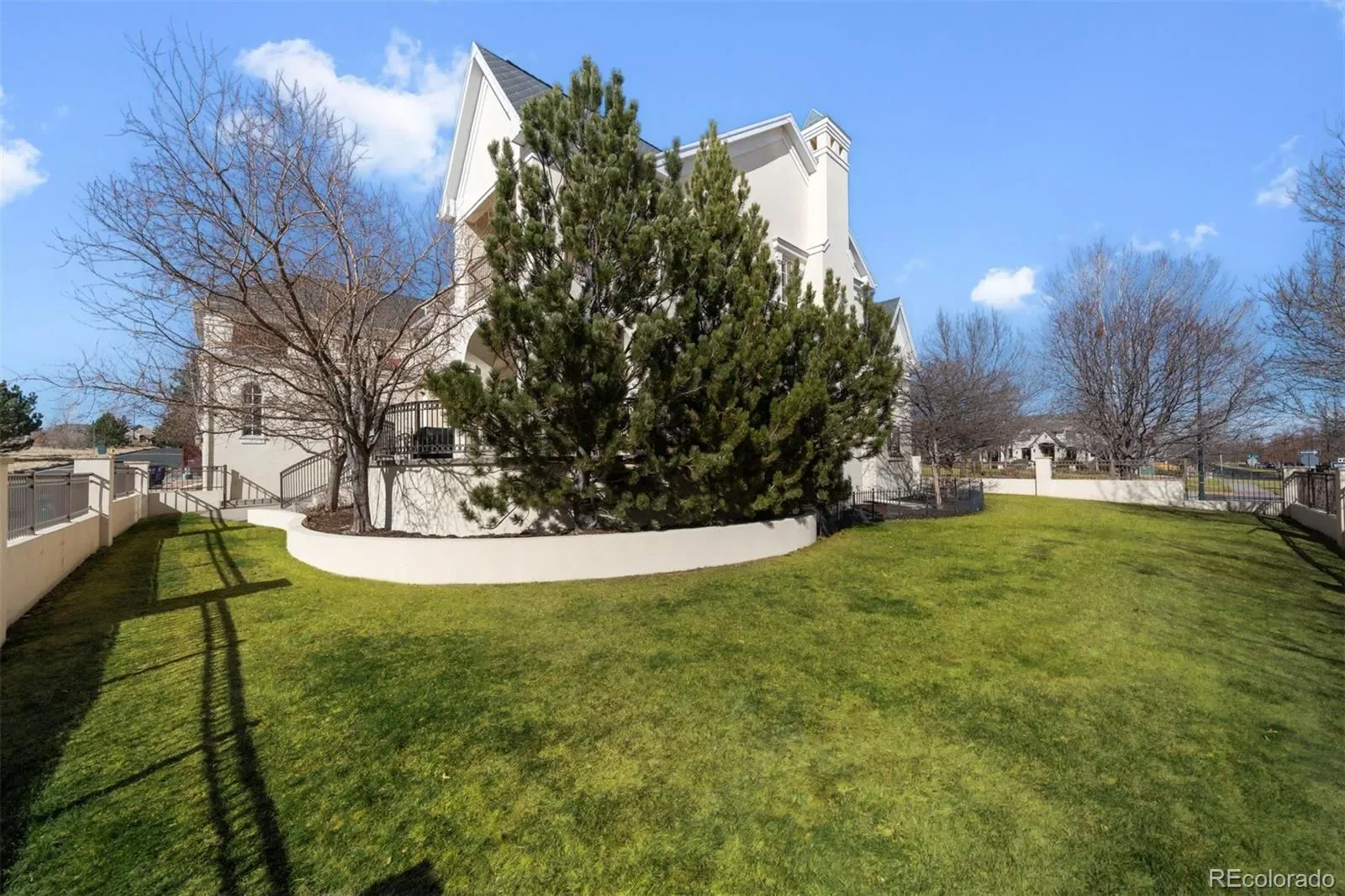 03262026231540 1600 18