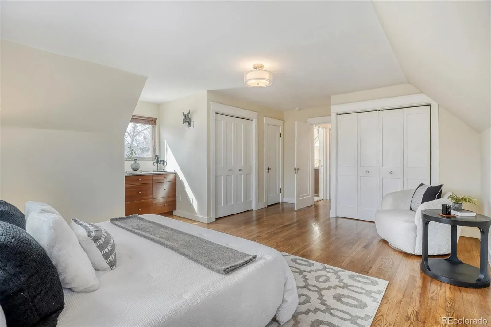 03232026235510 1600 11