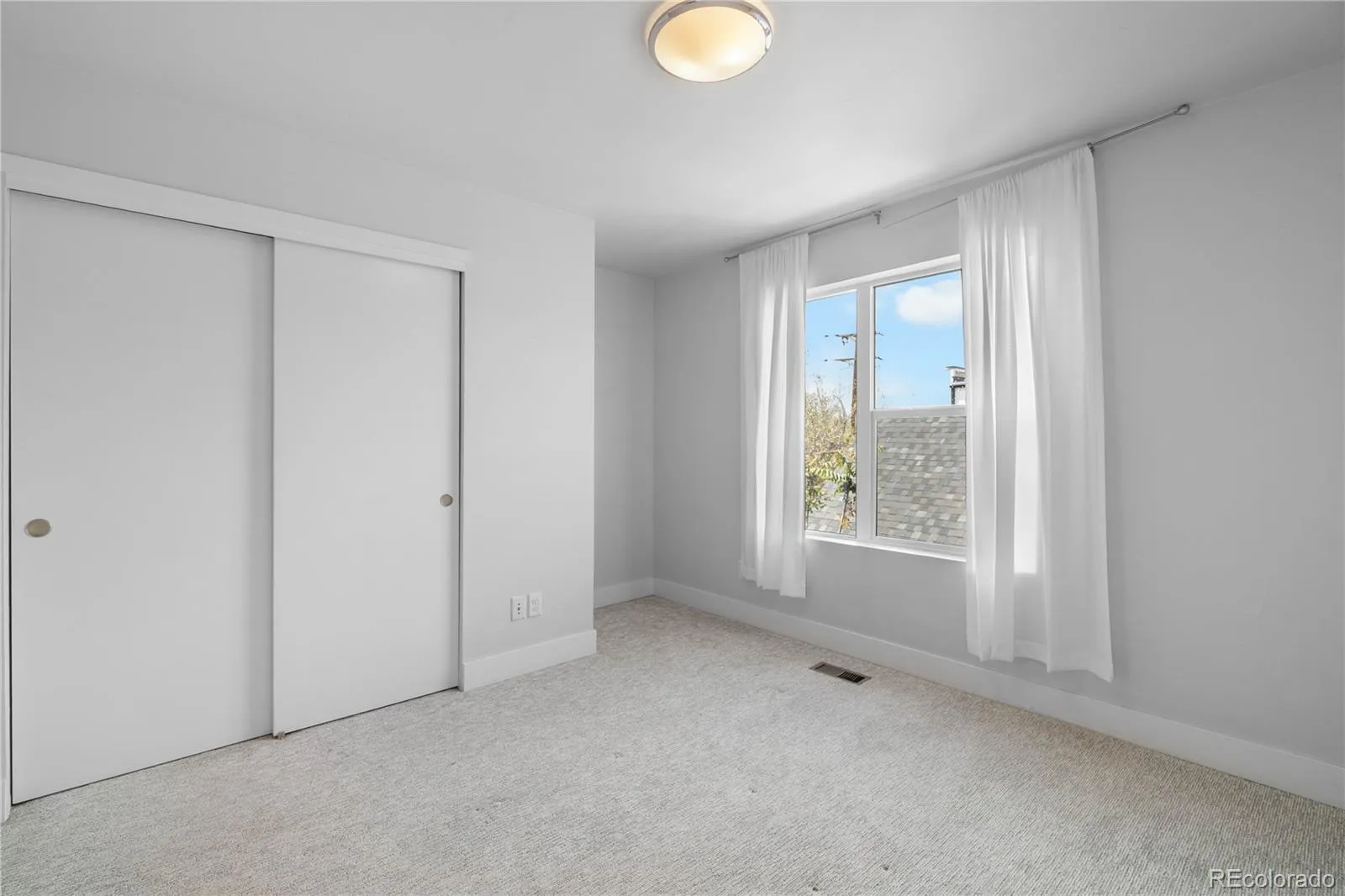 1826 Irving Street #2 Denver CO 80204 MLS #REC3210288 05232026093021 1600 22