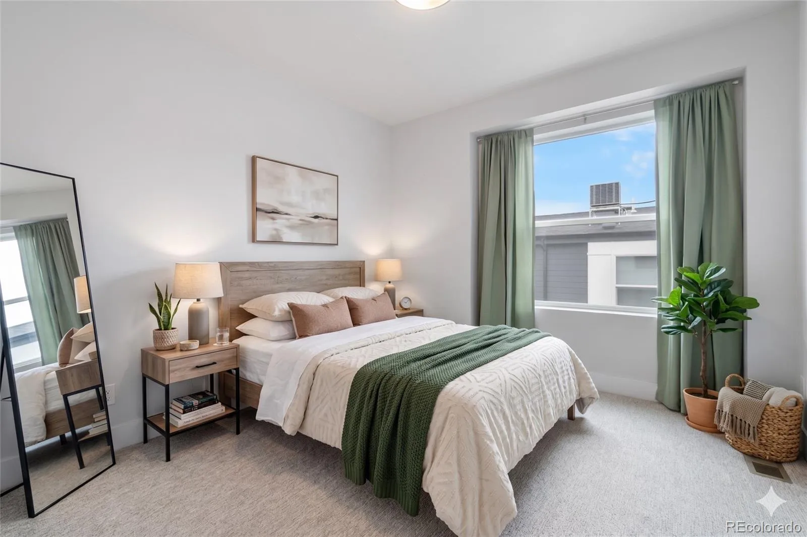 1826 Irving Street #2 Denver CO 80204 MLS #REC3210288 05232026093021 1600 25