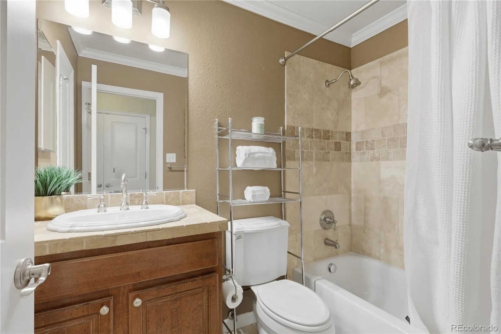 2020 E 14th Avenue #202 Denver CO 80206 MLS #REC3211641 07132026160353 1600 18