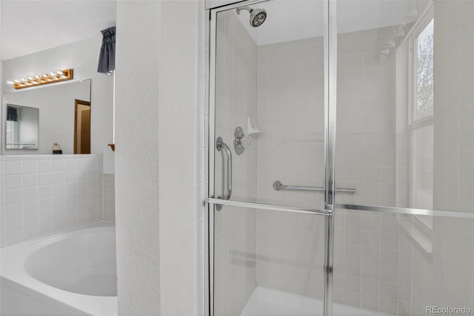 04162026160801 1600 17