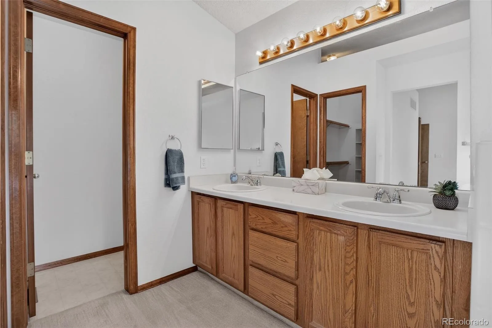 04162026160801 1600 18