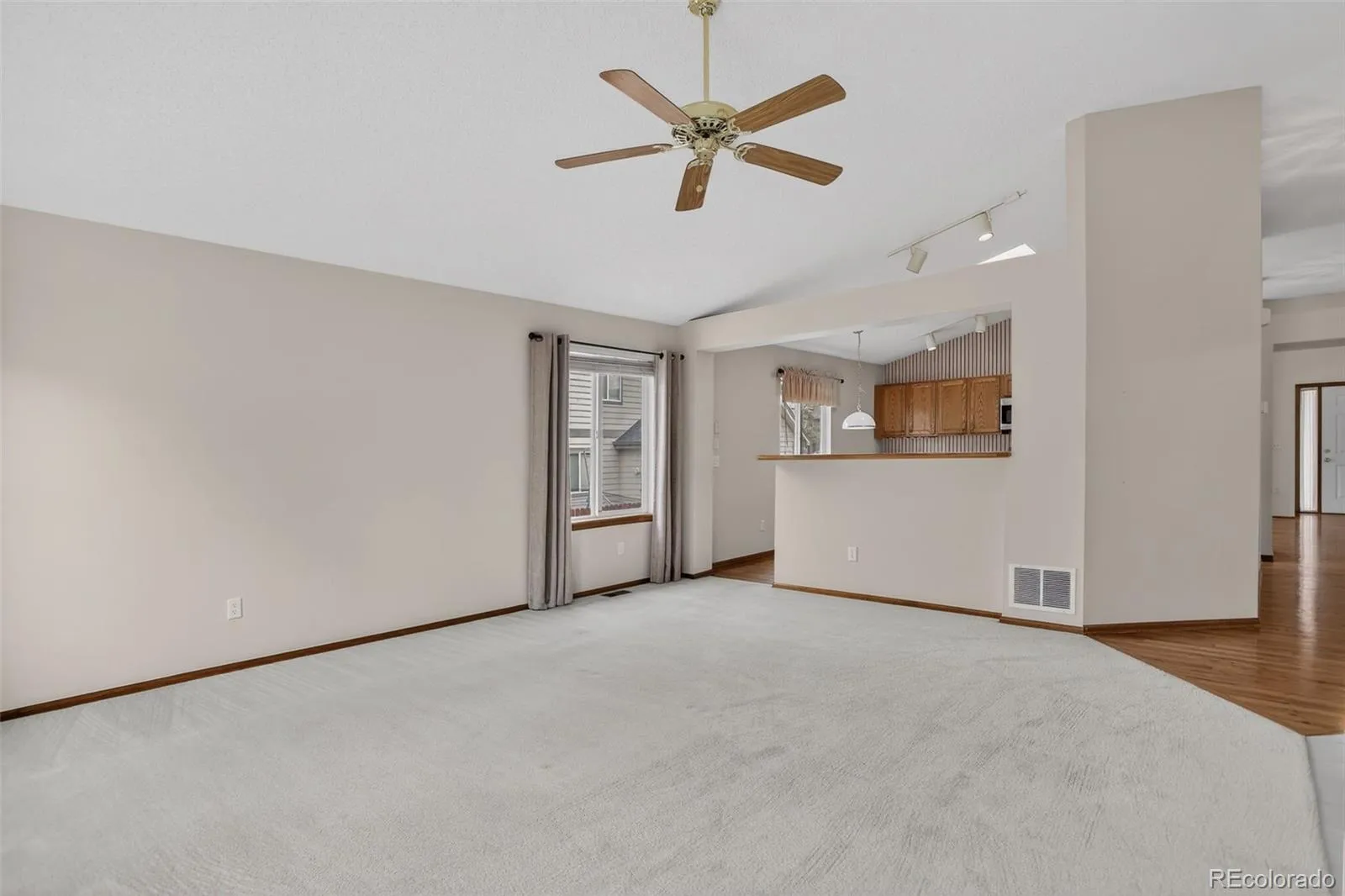 04162026160801 1600 7