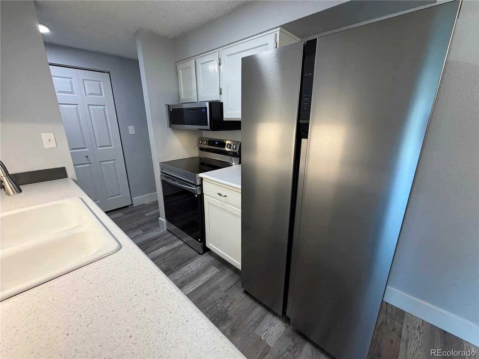 209 E Highline Circle #202 #209 Centennial CO 80122 | MLS #REC3214218 08272026174938 1600 19