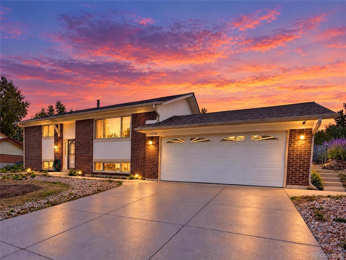 12320 W Mexico Avenue Lakewood CO 80228 | MLS #REC3214235 MLS #REC3214235 image #0