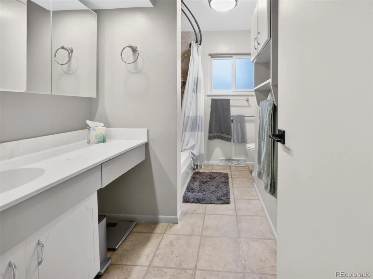 12320 W Mexico Avenue Lakewood CO 80228 | MLS #REC3214235 10022026143751 1200 19