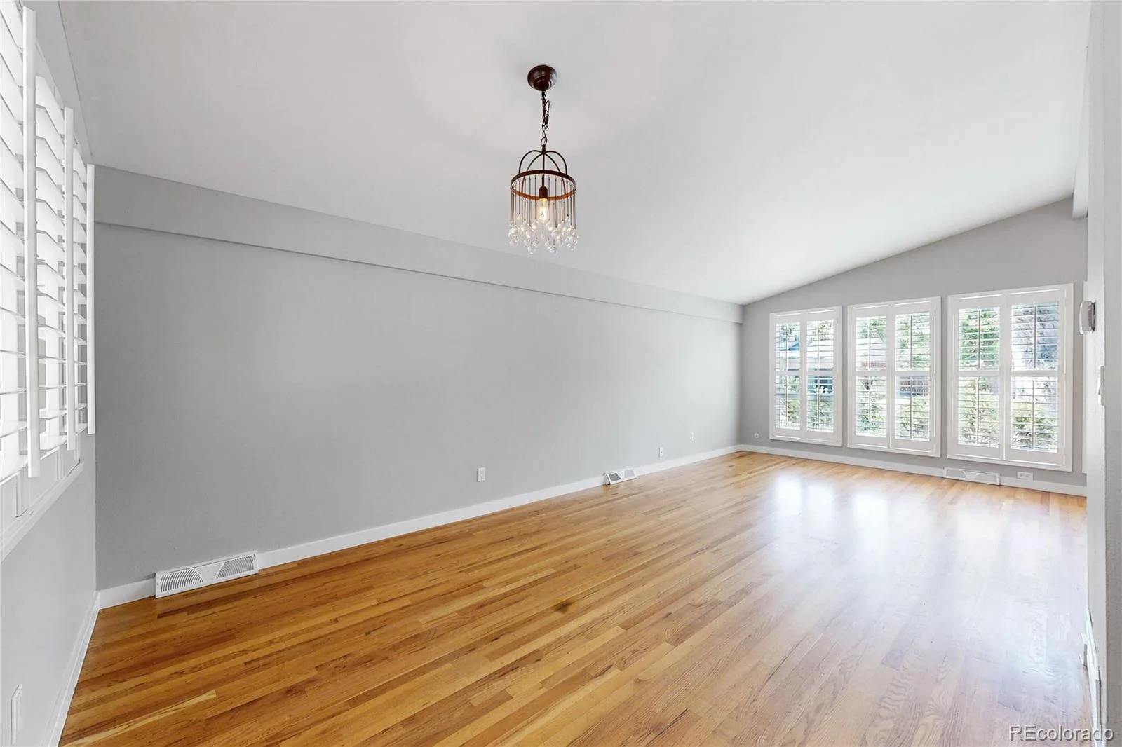 2874 S Willow Court Denver CO 80231 | MLS #REC3216801 08232026203658 1600 13