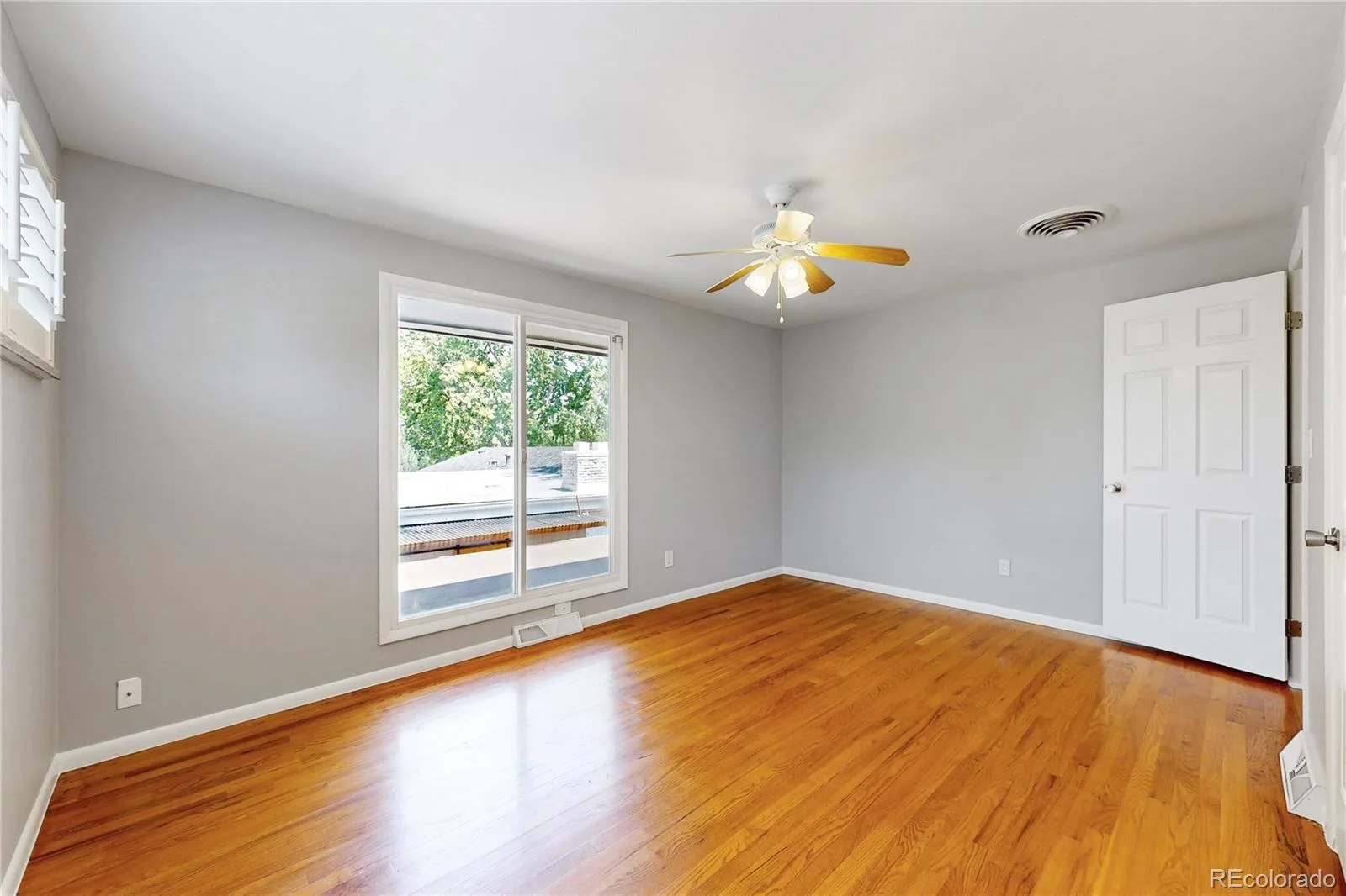 2874 S Willow Court Denver CO 80231 | MLS #REC3216801 08232026203658 1600 20