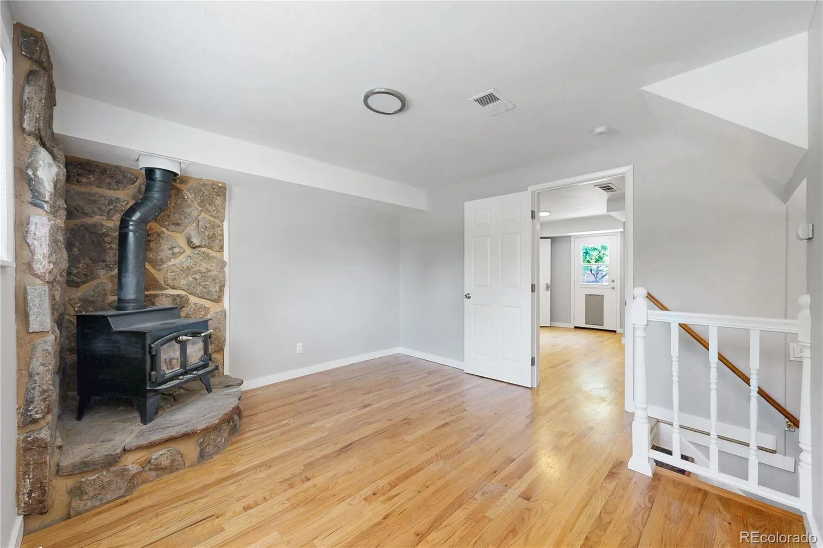2874 S Willow Court Denver CO 80231 | MLS #REC3216801 08232026203658 1600 30