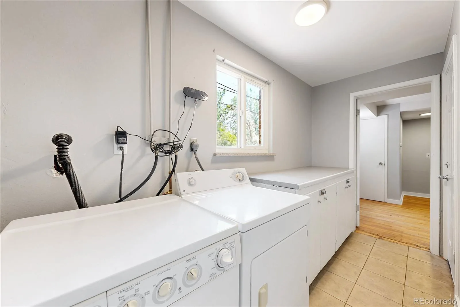2874 S Willow Court Denver CO 80231 | MLS #REC3216801 08232026203658 1600 45