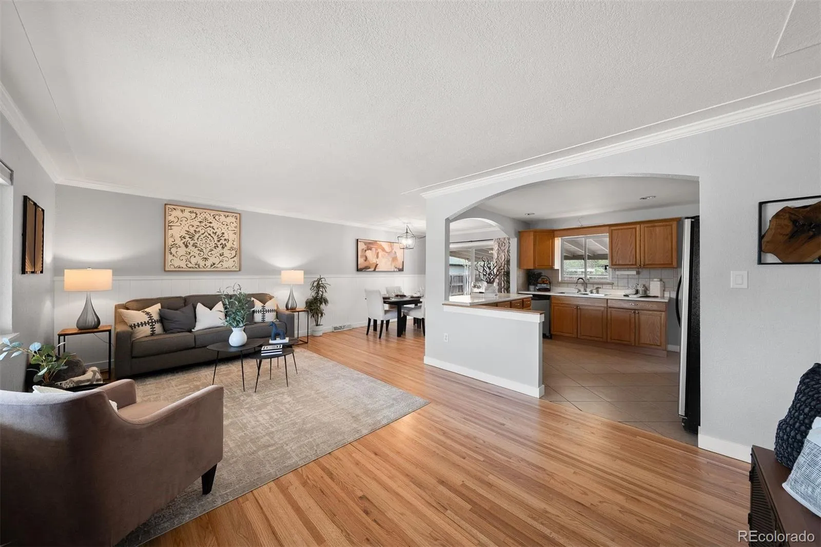 04162026164100 1600 6