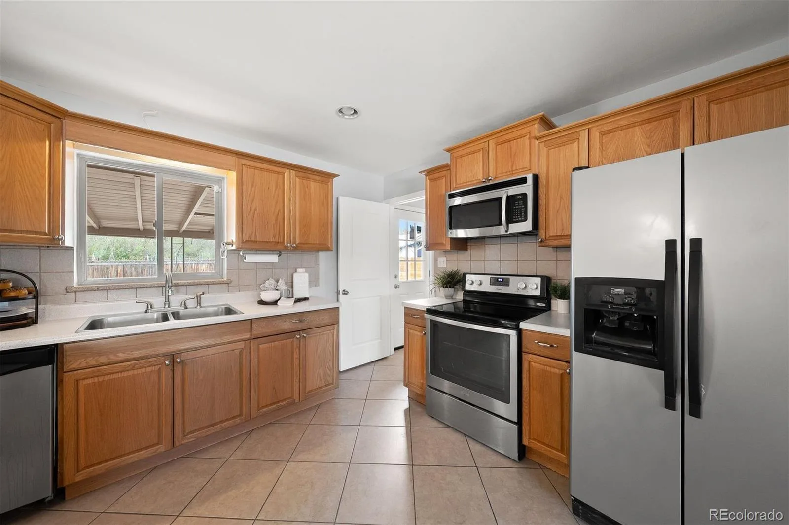 265 Marshall Street Lakewood CO 80226 | MLS #REC3217155 07232026125403 1600 14