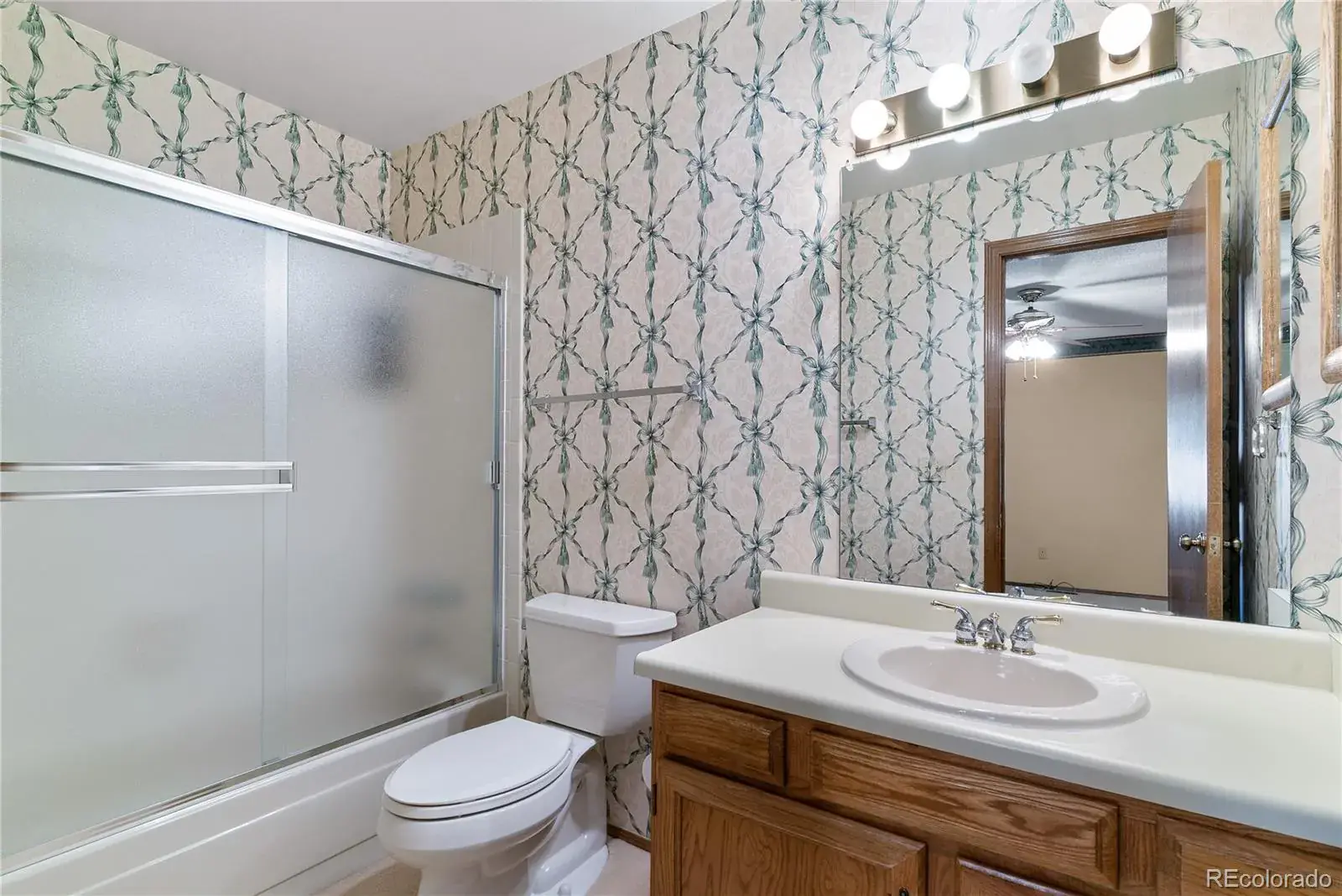 10222025010136 1600 21