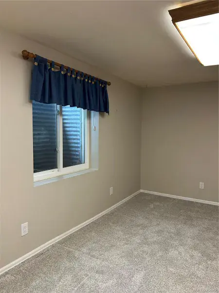 10222025010136 800 22