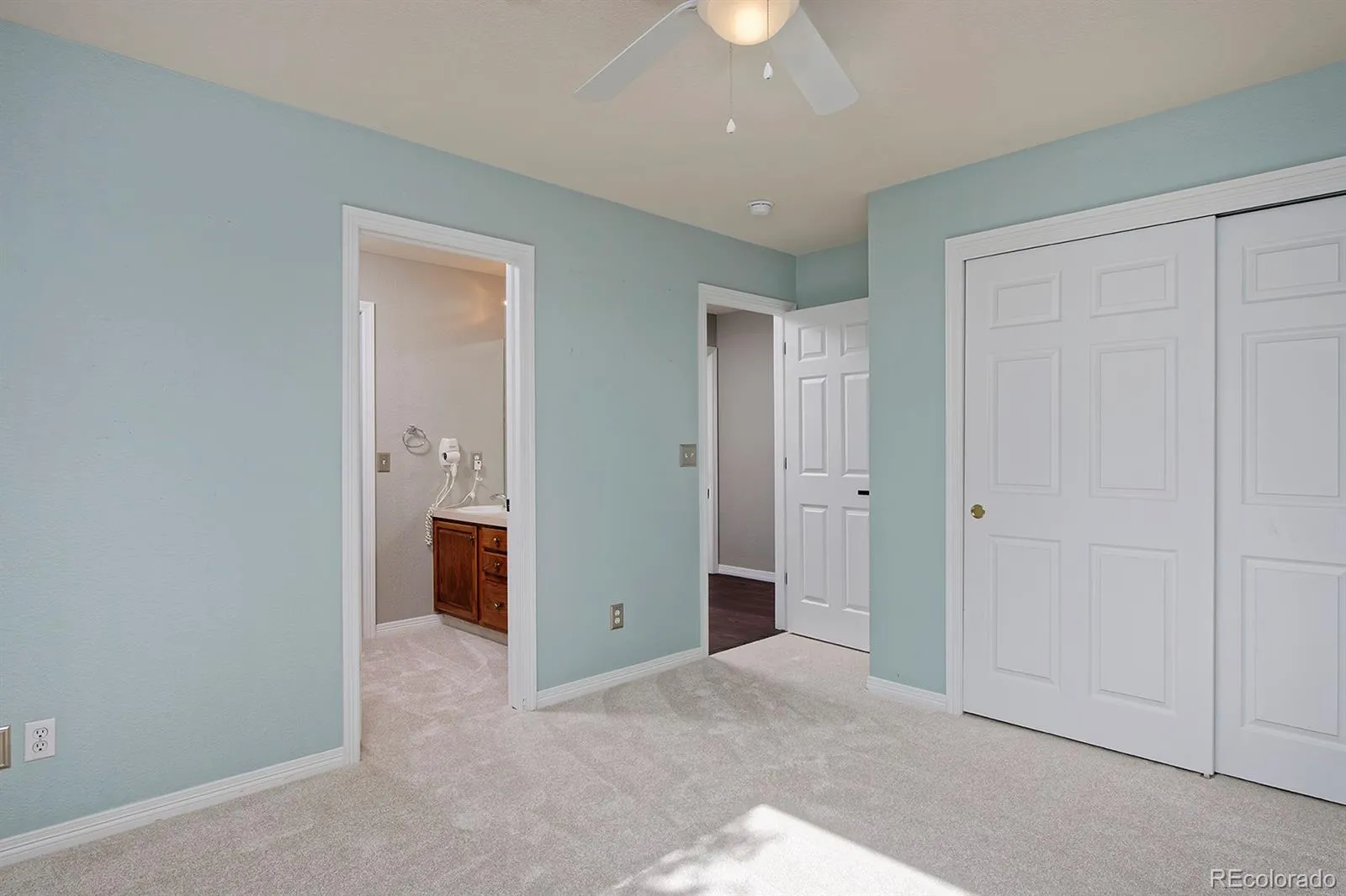 2804 W 111th Loop Denver CO 80234 MLS #REC3219326 05132026142227 1600 33