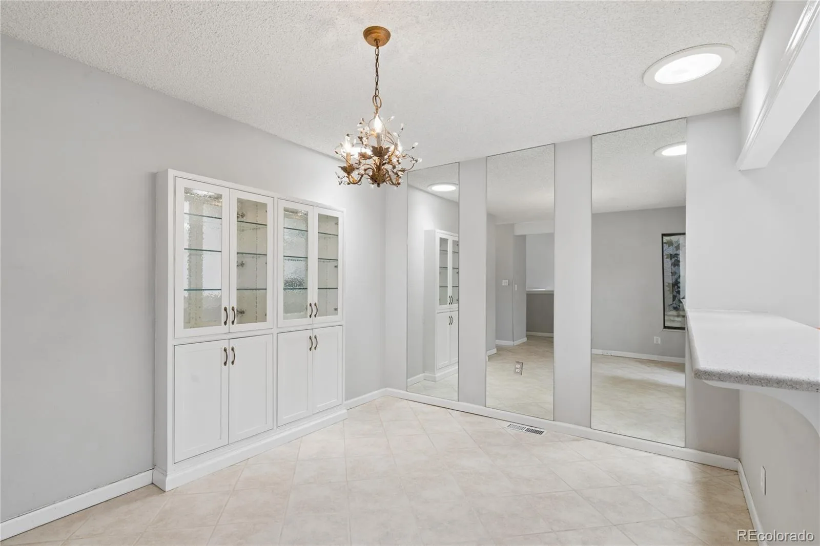 7000 W Stetson Place #8 Littleton CO 80123 | MLS #REC3219445 06092026005416 1600 18