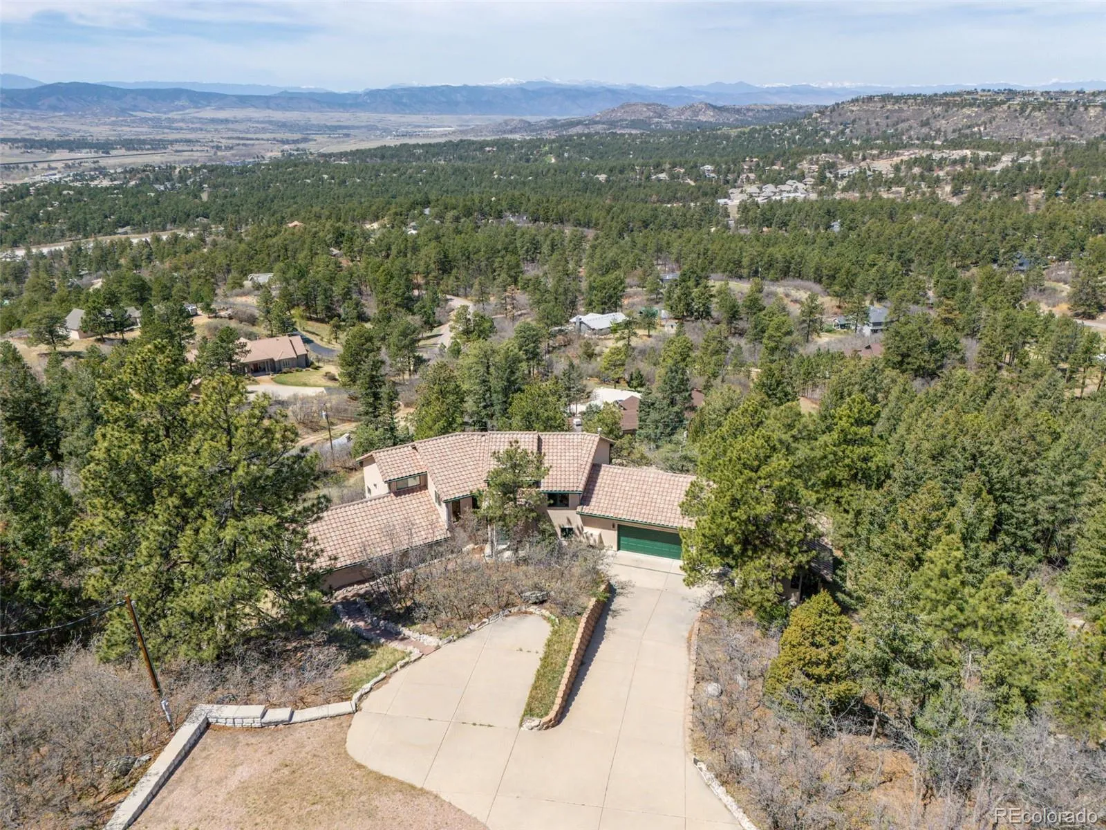 857 Pawnee Trail Castle Rock CO 80108 MLS #REC3221742 05022026161846 1600 27
