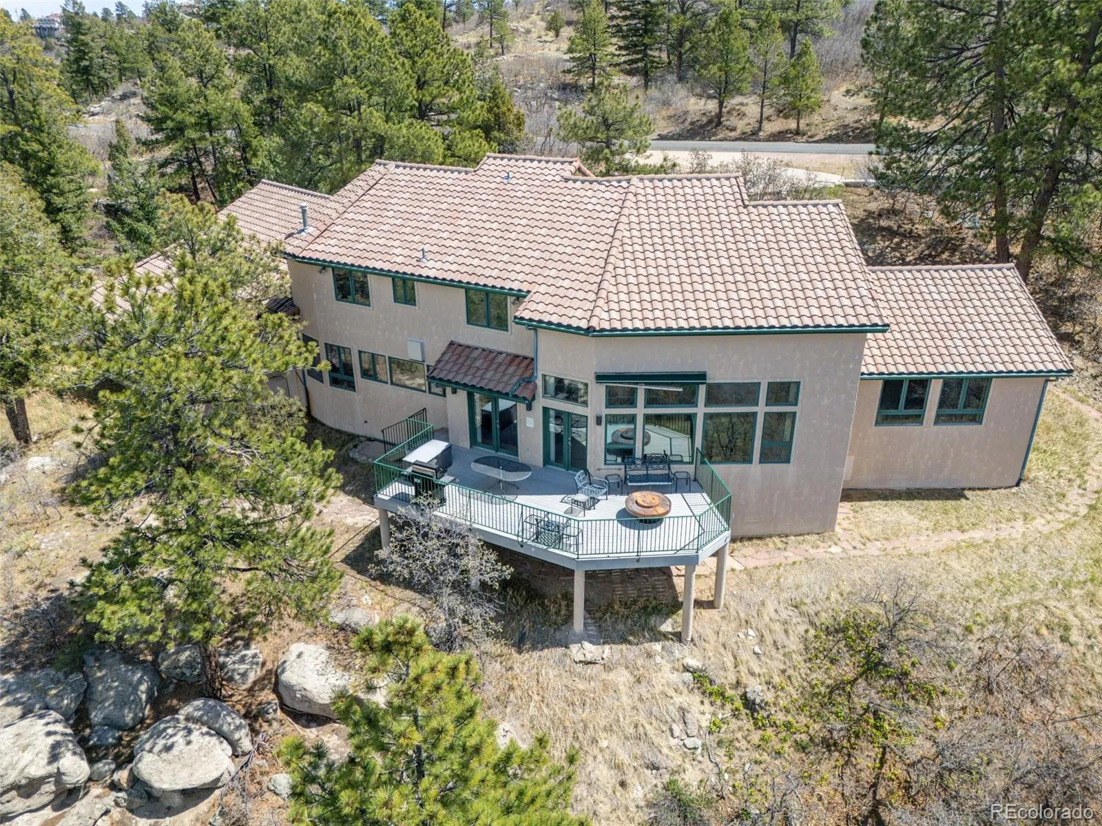 857 Pawnee Trail Castle Rock CO 80108 MLS #REC3221742 05022026161846 1600 32