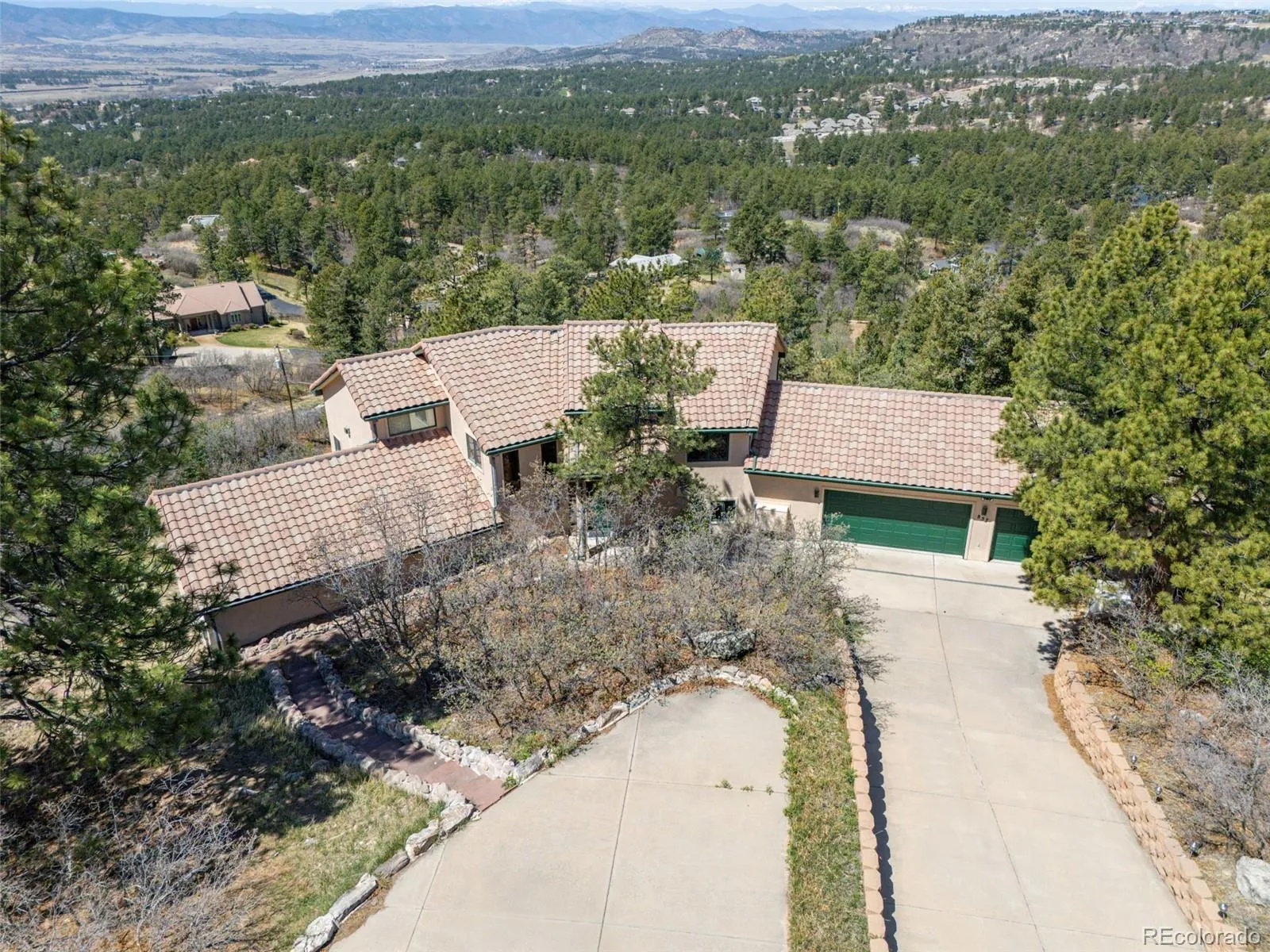 857 Pawnee Trail Castle Rock CO 80108 MLS #REC3221742 05022026161846 1600 33