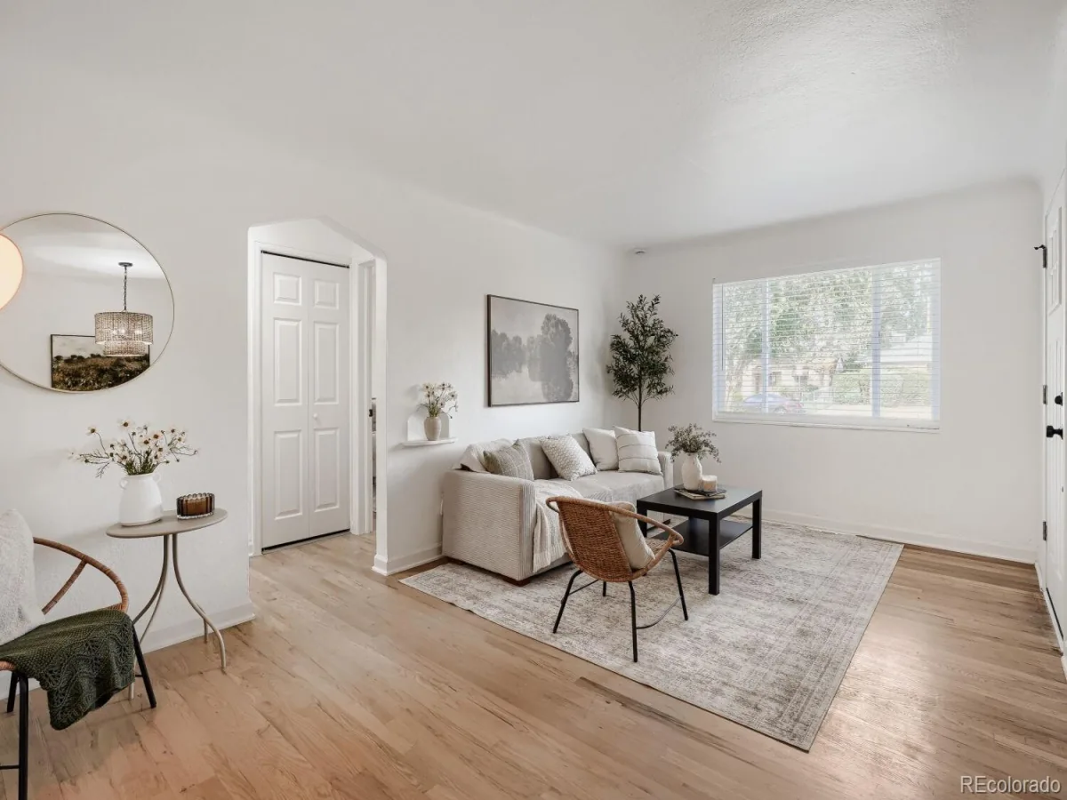 2985 Ivanhoe Street Denver CO 80207 MLS #REC3222058 07242026205631 1200 1