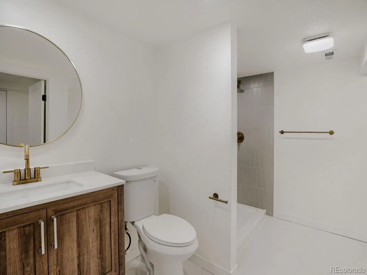 2985 Ivanhoe Street Denver CO 80207 MLS #REC3222058 07242026205631 1200 13