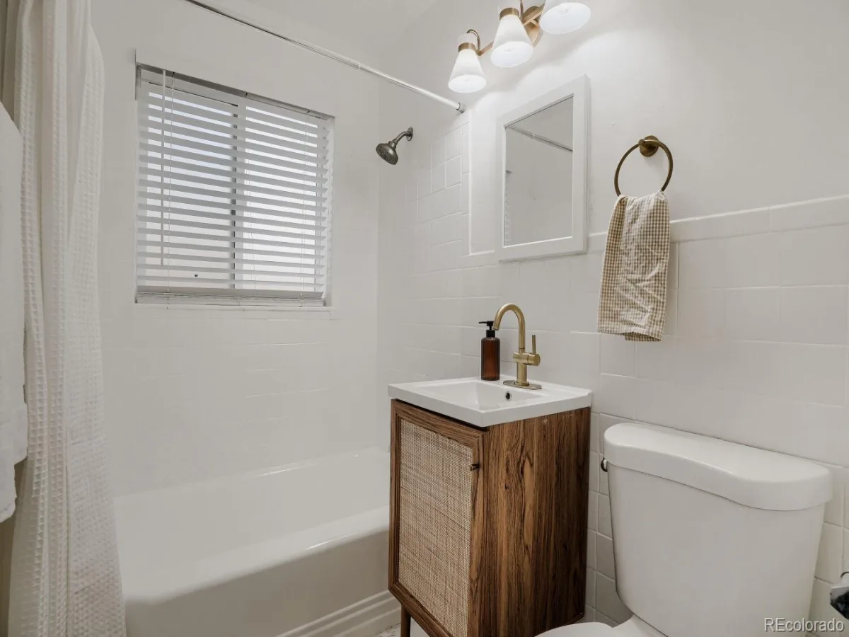 2985 Ivanhoe Street Denver CO 80207 MLS #REC3222058 07242026205631 1200 17