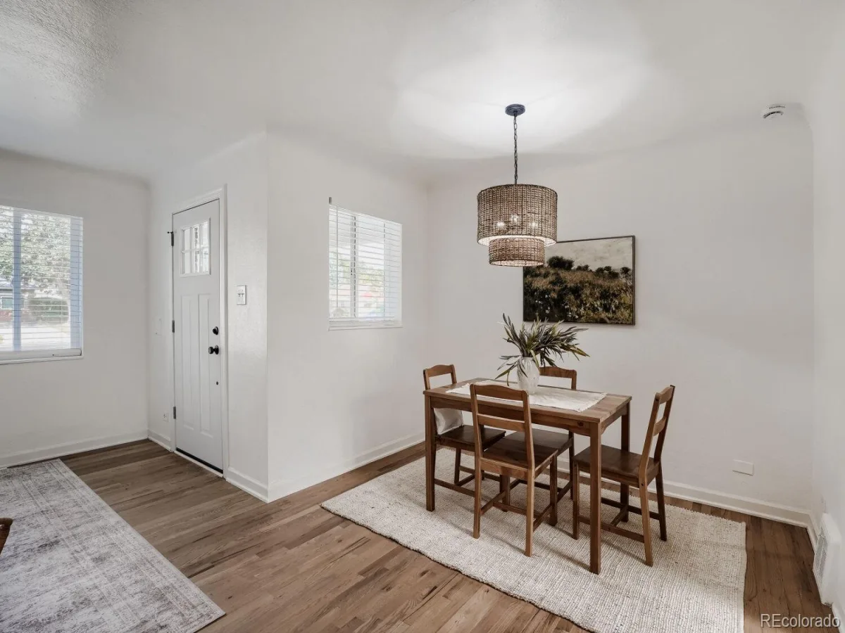 2985 Ivanhoe Street Denver CO 80207 MLS #REC3222058 07242026205631 1200 5