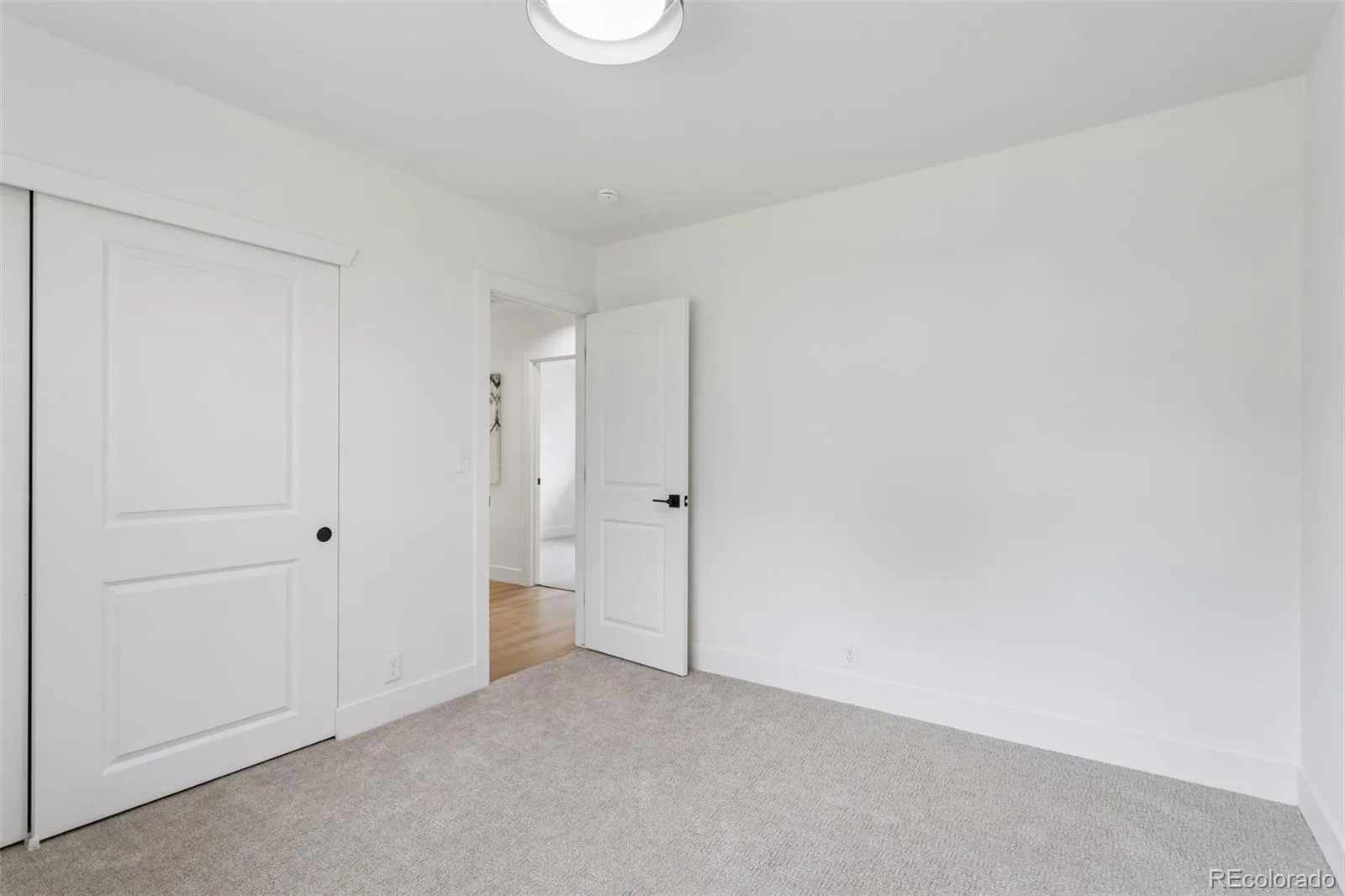 1474 W Lake Avenue Littleton CO 80120 | MLS #REC3222394 07012026171741 1600 15