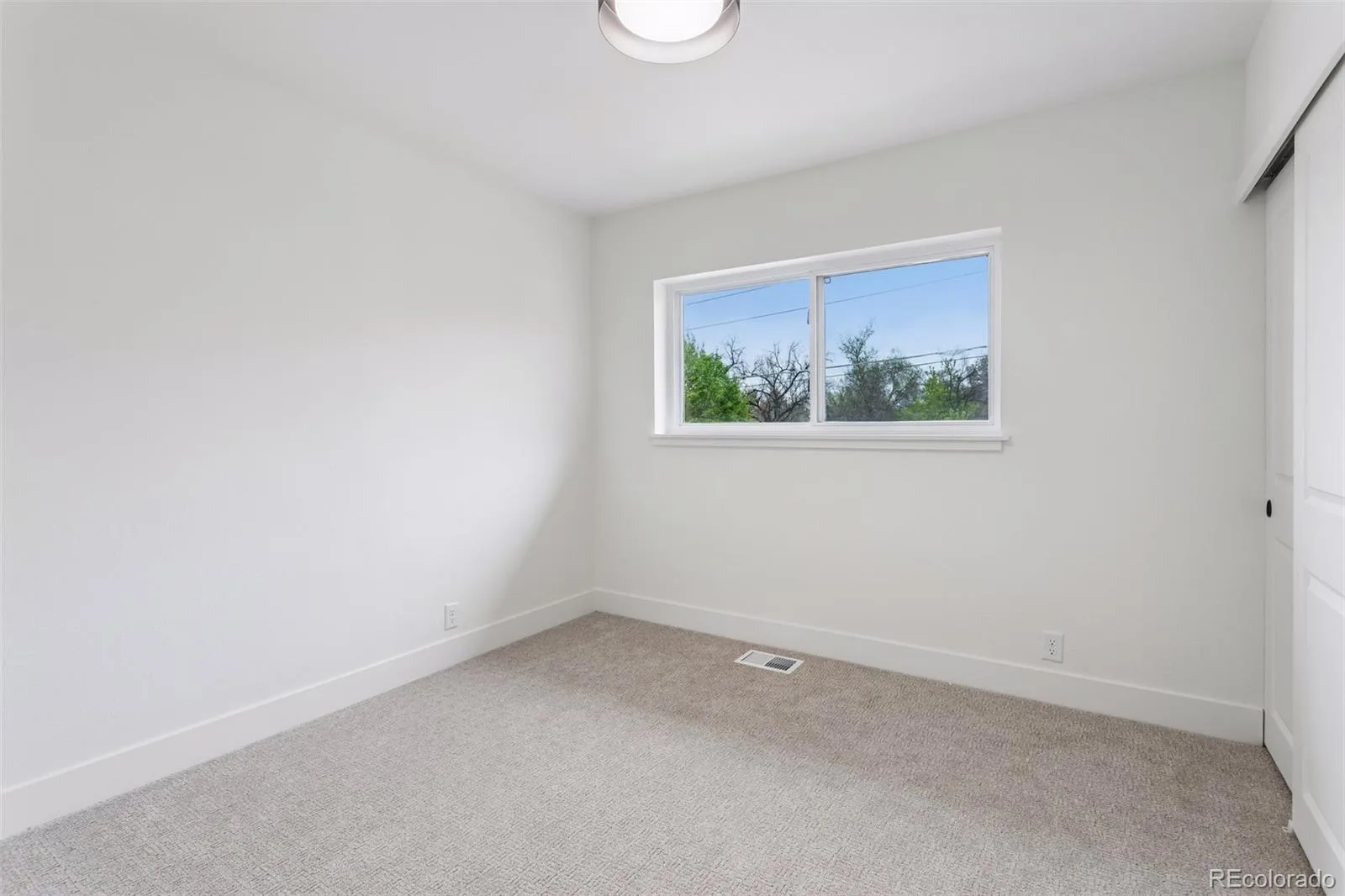 1474 W Lake Avenue Littleton CO 80120 | MLS #REC3222394 07012026171741 1600 16
