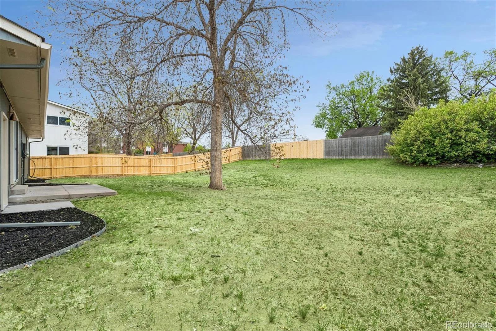 1474 W Lake Avenue Littleton CO 80120 | MLS #REC3222394 07012026171741 1600 18