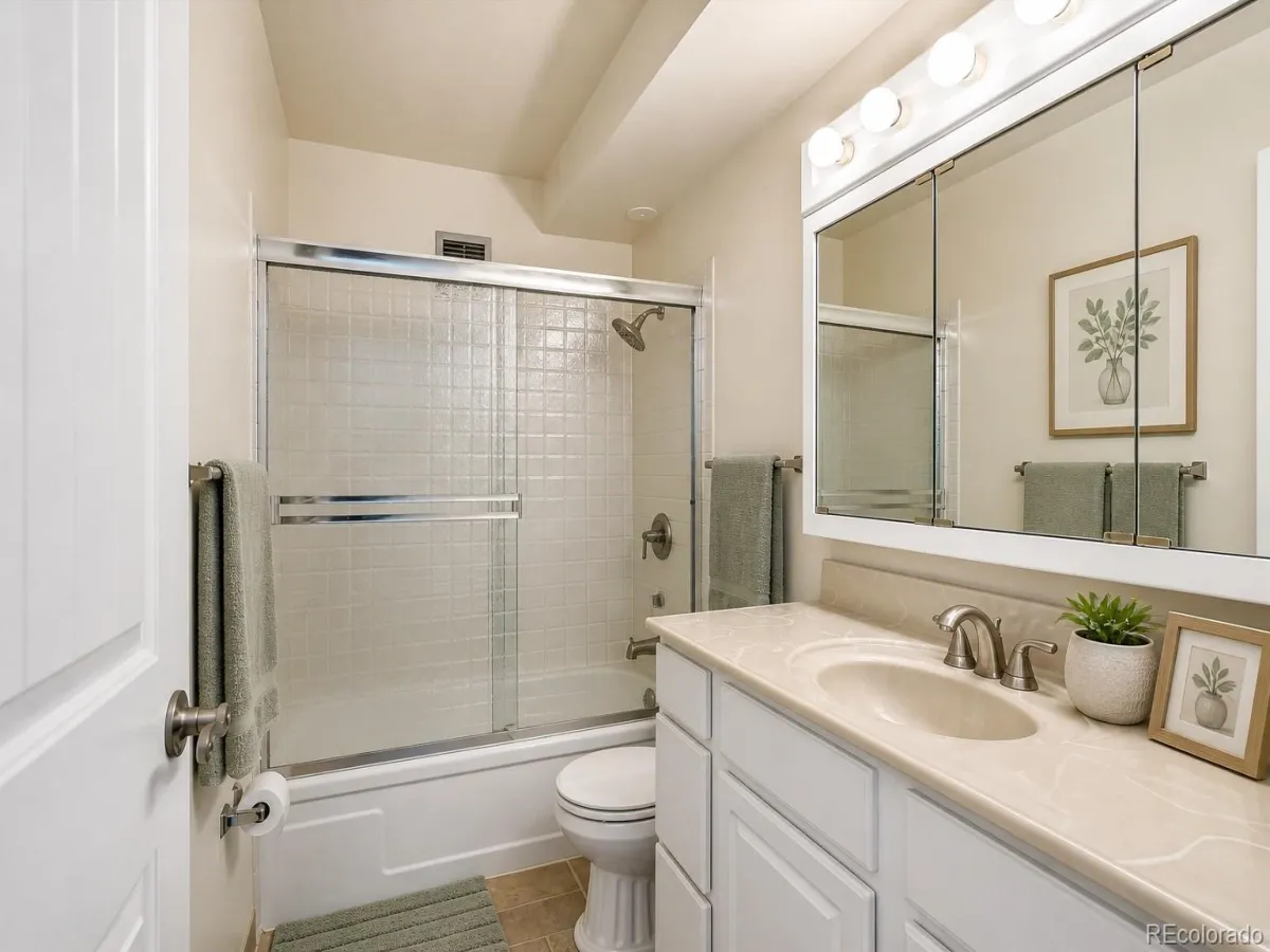 9380 E Center Avenue #5B Denver CO 80247 MLS #REC3222626 05072026154632 1200 8