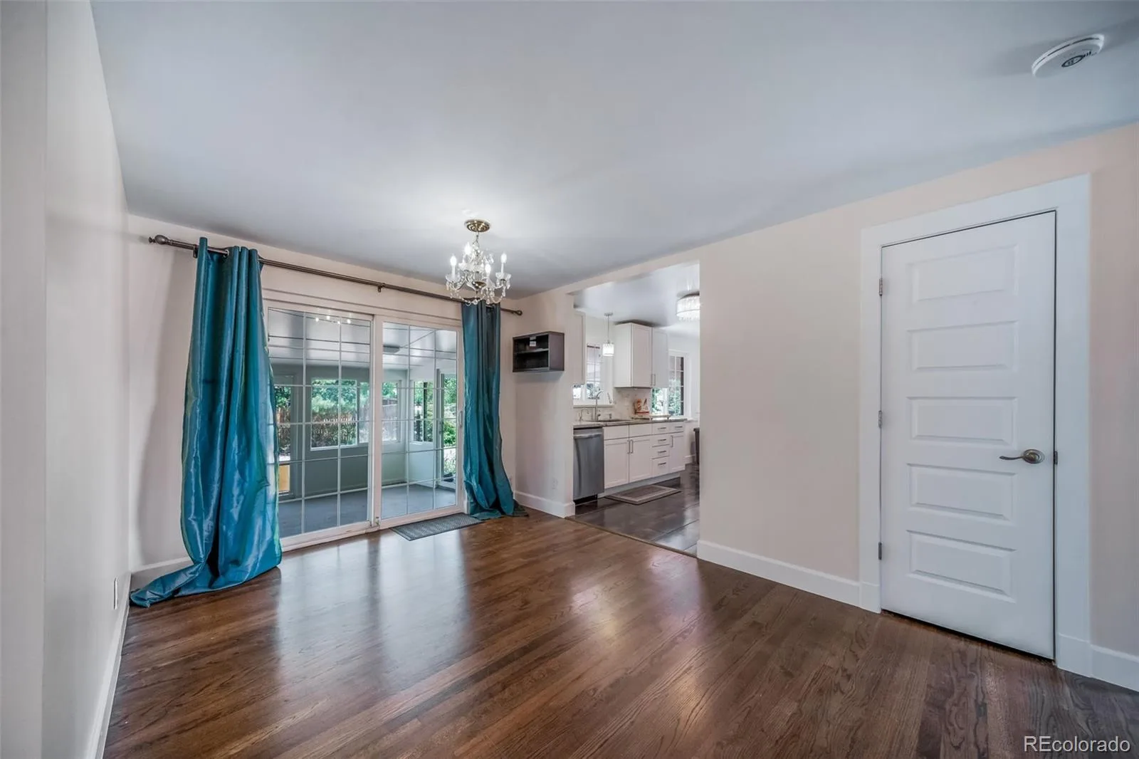 6688 S Wellington Court Centennial CO 80121 | MLS #REC3226654 08082026125328 1600 24