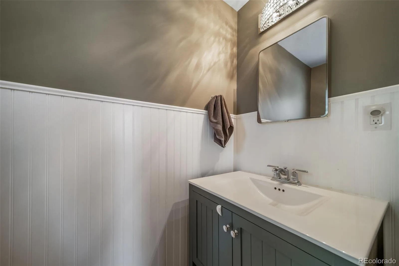 6688 S Wellington Court Centennial CO 80121 | MLS #REC3226654 08082026125328 1600 35
