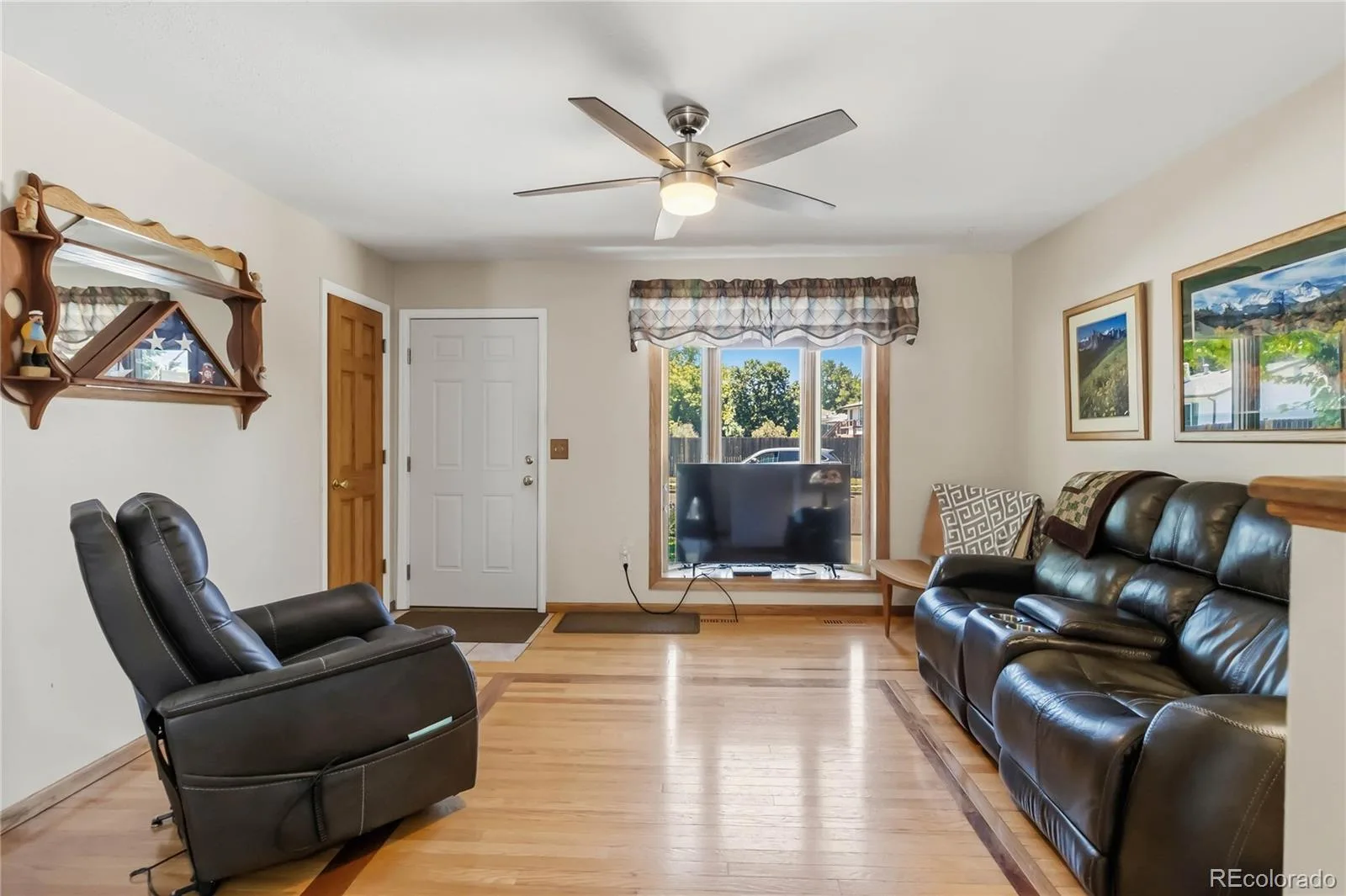 3276 S Hoyt Way Denver CO 80227 | MLS #REC3228033 07222026172458 1600 5