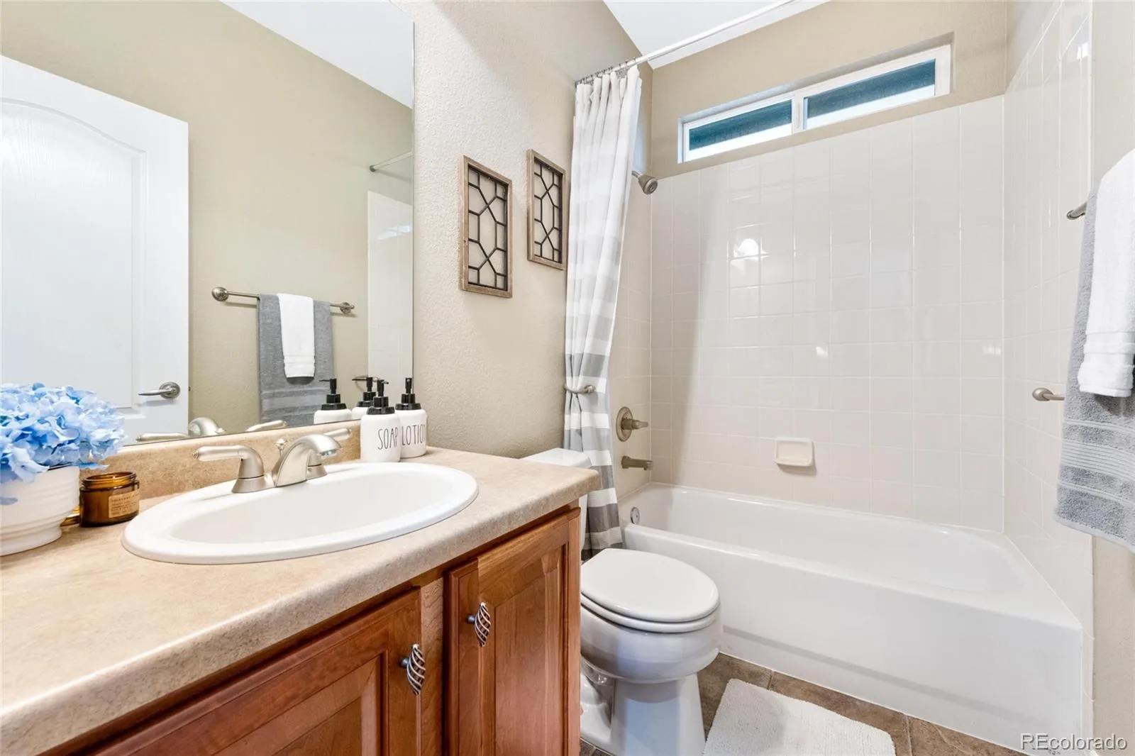 10755 Glengate Circle Highlands Ranch CO 80130 MLS #REC3228108 06102026191225 1600 20