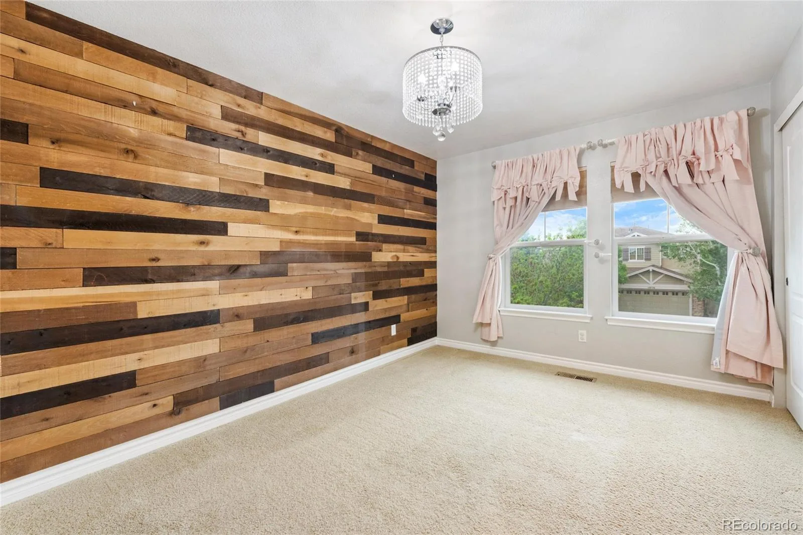 10755 Glengate Circle Highlands Ranch CO 80130 MLS #REC3228108 06102026191225 1600 22