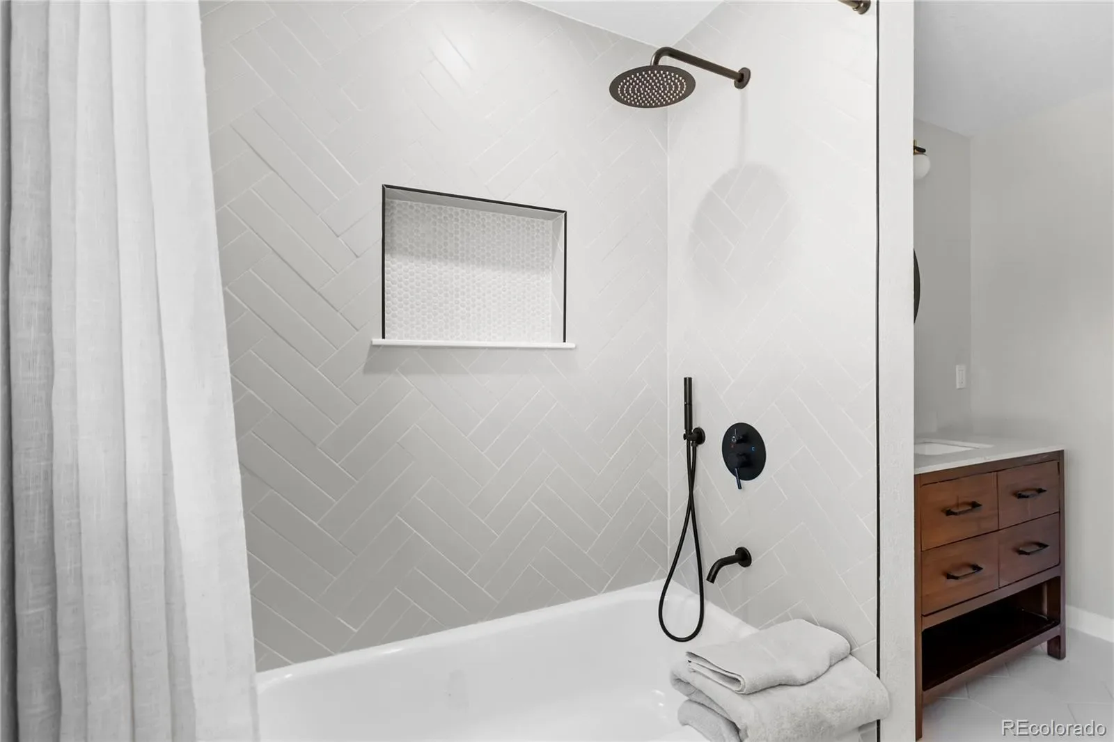 03202026192529 1600 30