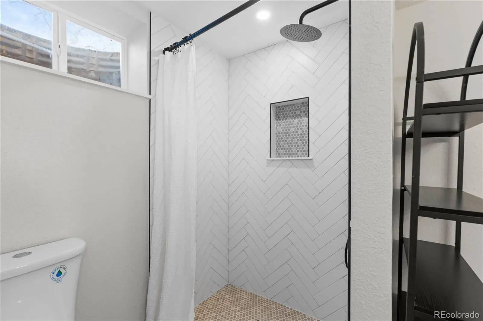 03202026192529 1600 43