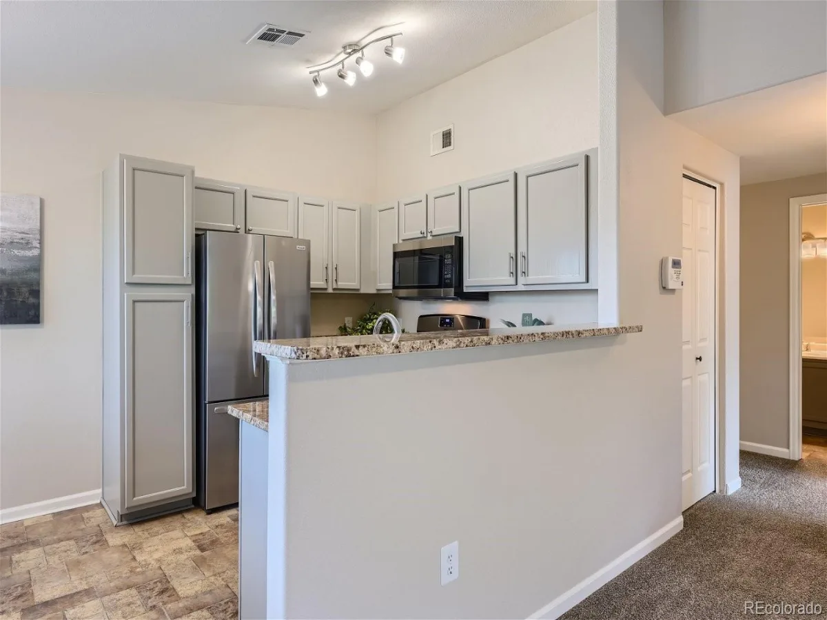 8469 Little Rock Way #201 Highlands Ranch CO 80126 | MLS #REC3232676 07062026180918 1200 7