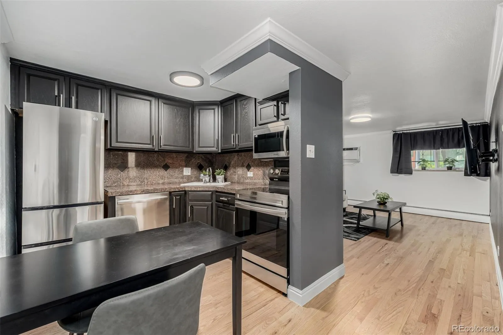 1390 N Emerson Street #101 Denver CO 80218 MLS #REC3234399 05022026161853 1600 0