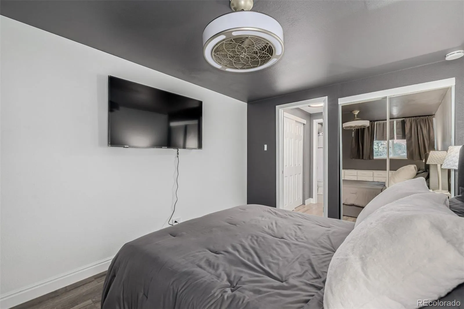 1390 N Emerson Street #101 Denver CO 80218 MLS #REC3234399 05022026161853 1600 13