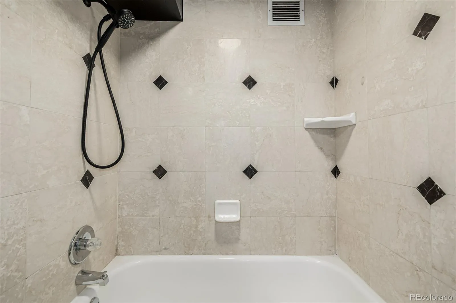 1390 N Emerson Street #101 Denver CO 80218 MLS #REC3234399 05022026161853 1600 15