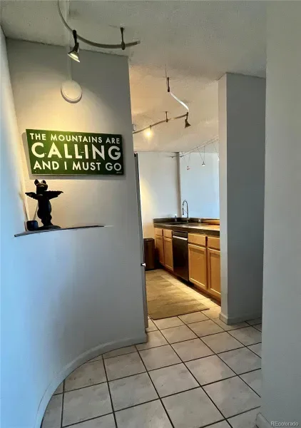 1020 15th Street #33A Denver CO 80202 MLS #REC3234700 03182026005211 800 3