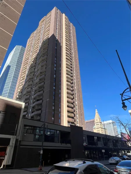 1020 15th Street #33A Denver CO 80202 MLS #REC3234700 03182026005211 800 35