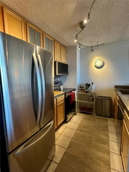 1020 15th Street #33A Denver CO 80202 MLS #REC3234700 03182026005211 800 8